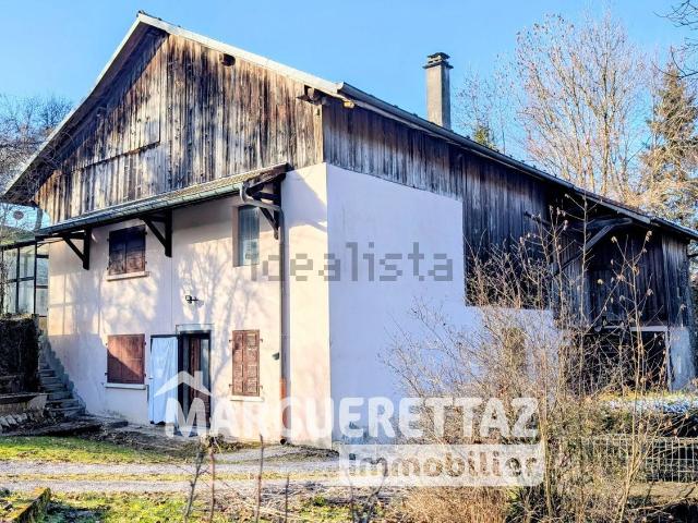 Maison, Saint Jean de Tholome