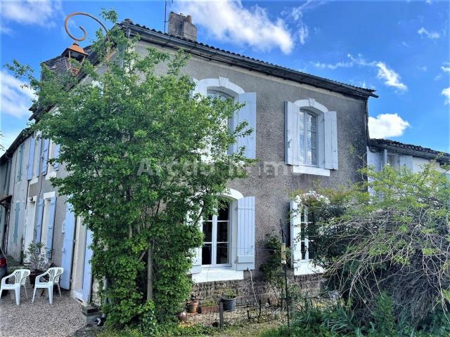 Maison, Saint Jean de Duras