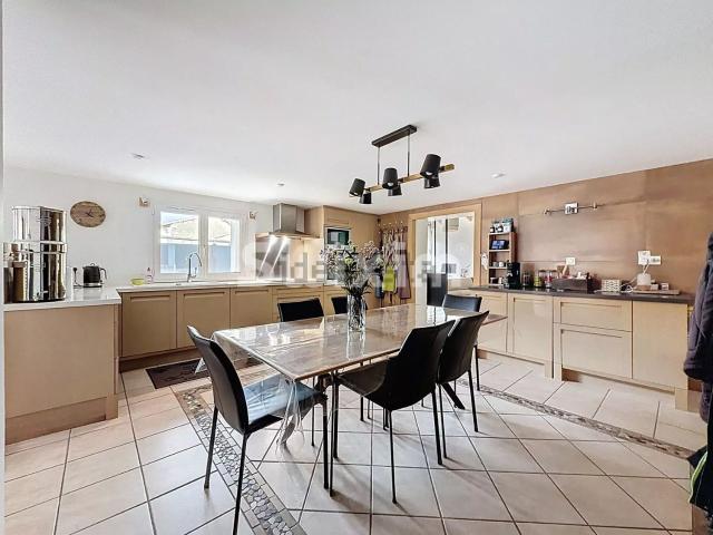 Maison, Saint Jean de Gonville