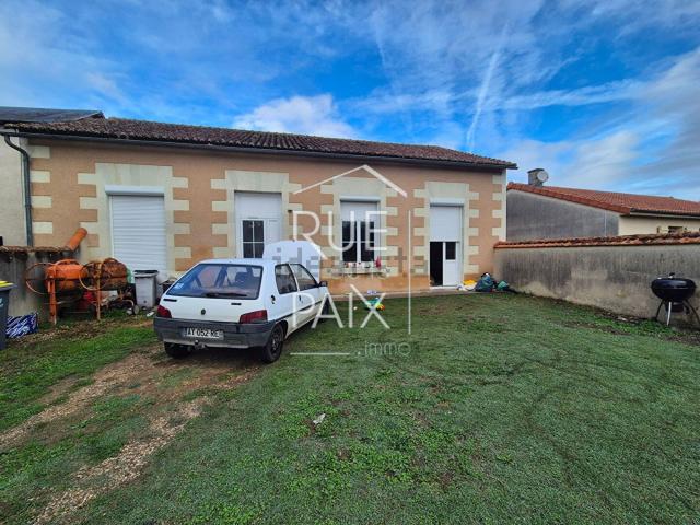 Maison, Saint Jean de Sauves