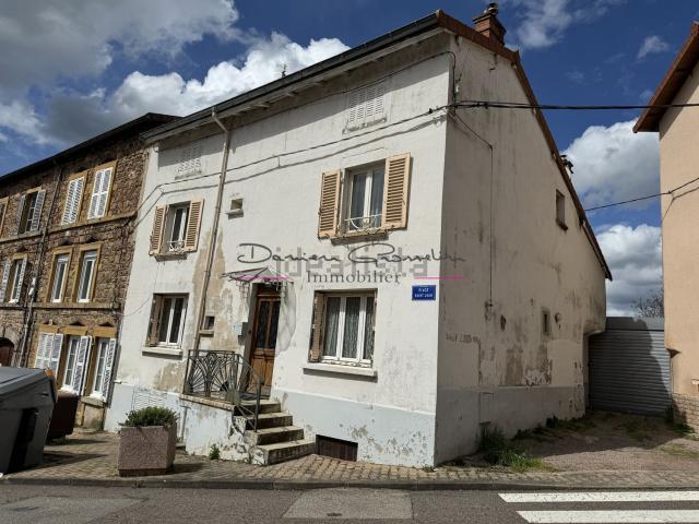 Maison, Saint Jean la Bussière