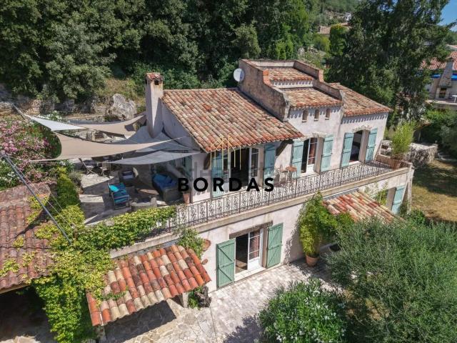 Maison, Saint Jeannet
