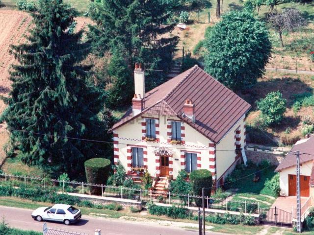 Maison, Saint Julien du Sault