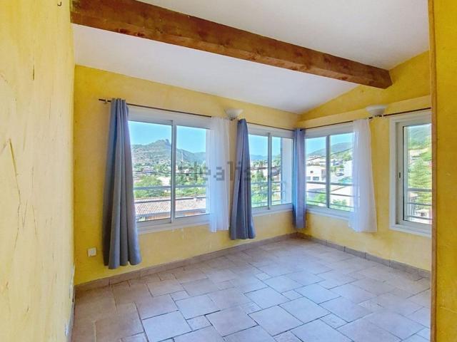 Maison, Saint Julien en Saint Alban
