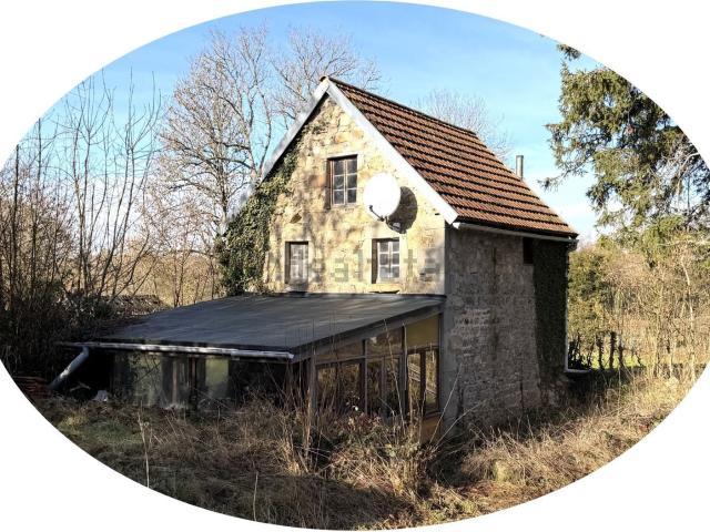 Maison, Saint Julien la Geneste
