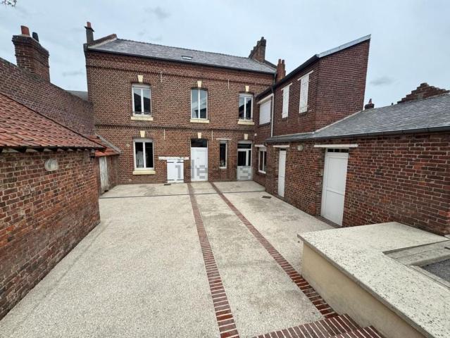 Maison, Saint Just en Chaussée