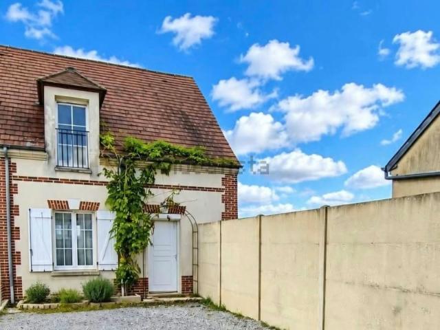 Maison, Saint Just en Chaussée