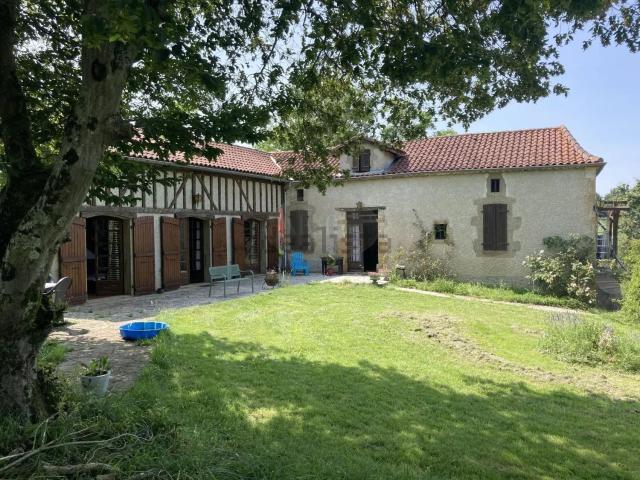 Maison, Saint Justin