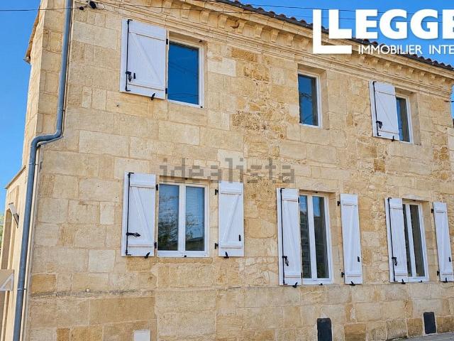 Maison, Saint Laurent d&apos Arce