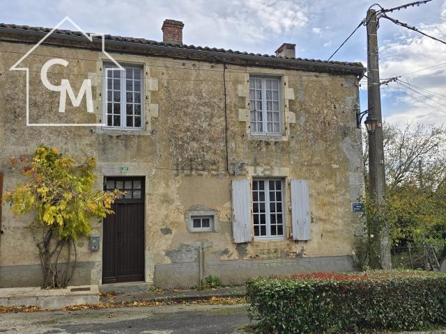 Maison, Saint Laurent de Céris