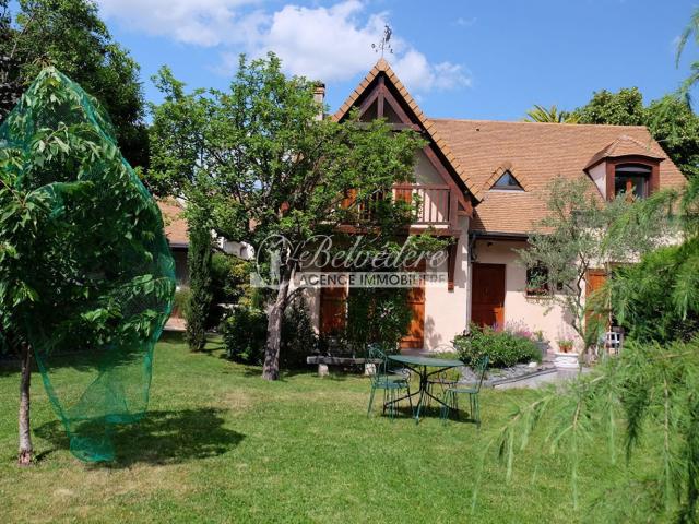 Maison, Saint Leu la Forêt