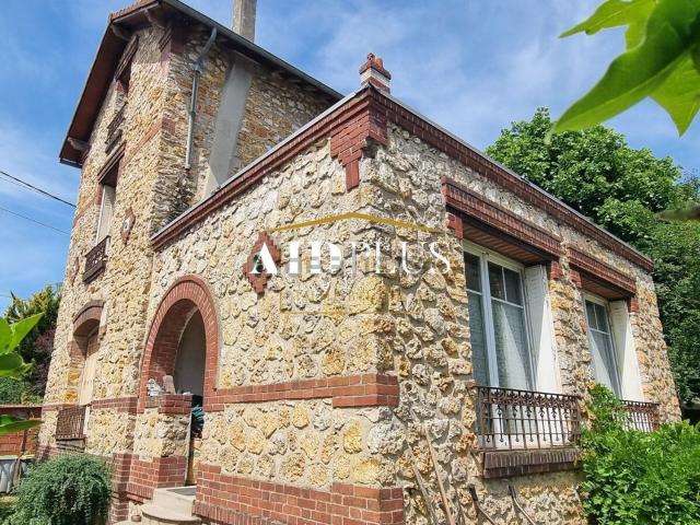 Maison, Saint Leu la Forêt