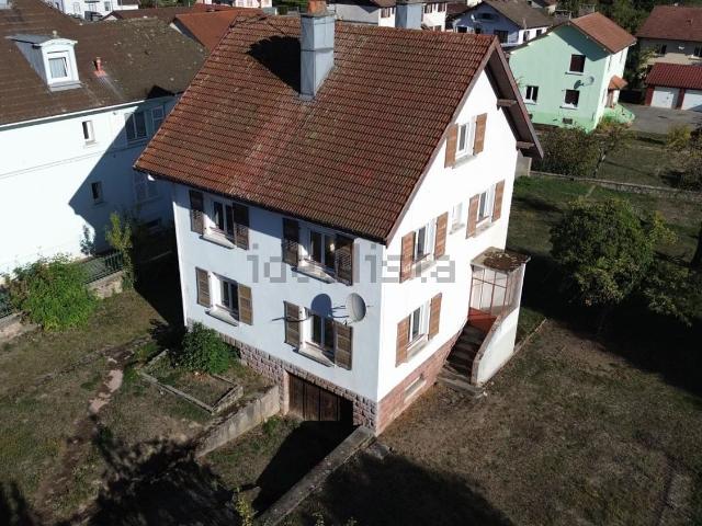Maison, Saint Léonard