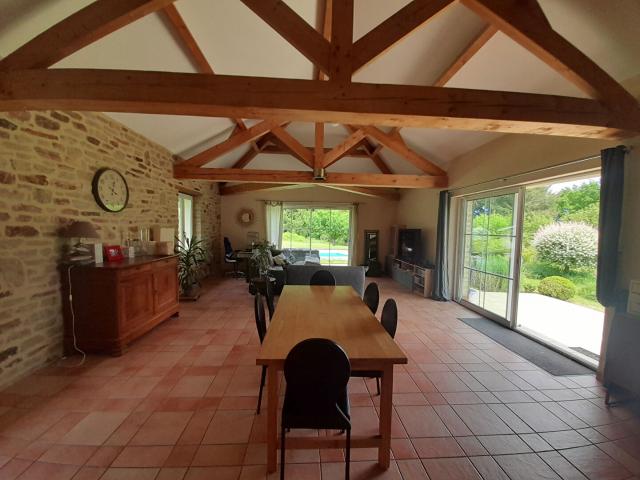 Maison Saint Leonard De Noblat 6 pièce s 158.55 m2
