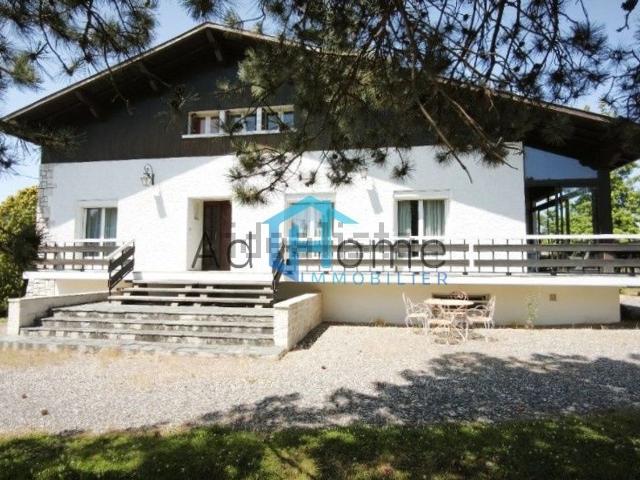 Maison, Saint Lys