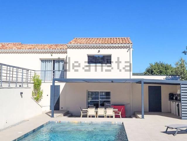 Maison, Saint Montan