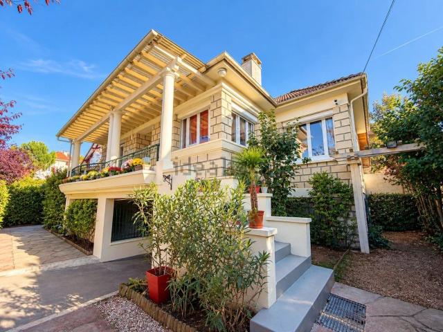 Maison, Saint Maur des Fossés