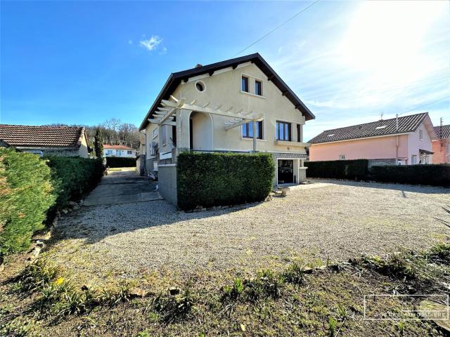 Maison, Saint Maurice l&apos Exil