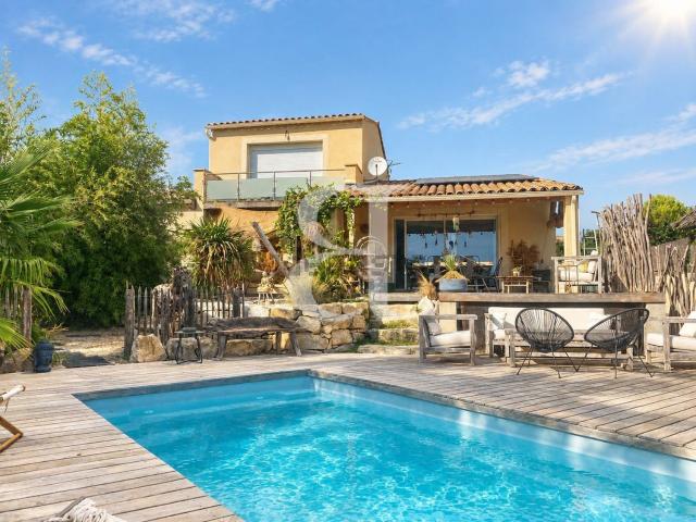 Maison, Saint Maurice sur Eygues