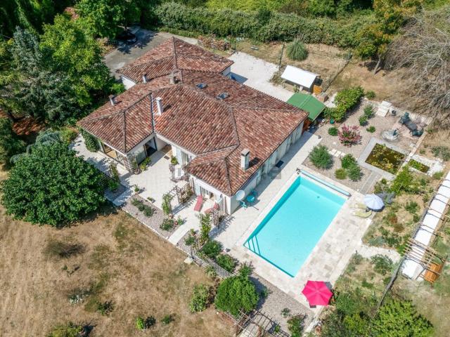 Maison, Saint Maurin