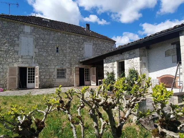 Maison, Saint Maurin