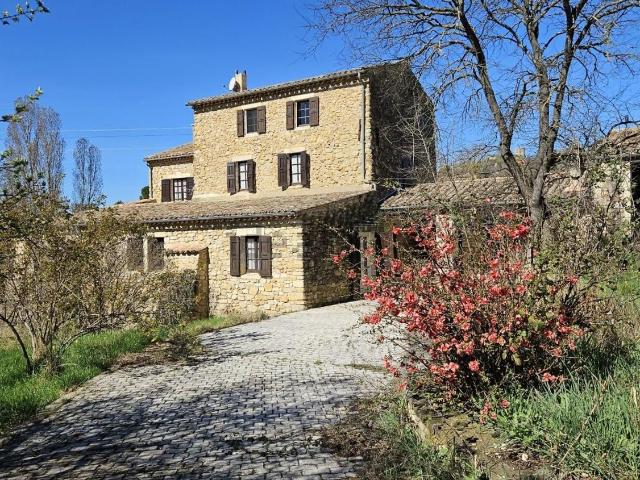 Maison, Saint Maime
