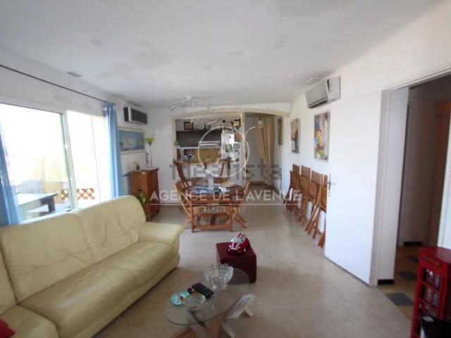 Maison, Saint Mandrier sur Mer