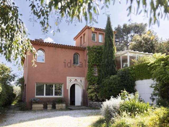 Maison, Saint Marc Jaumegarde