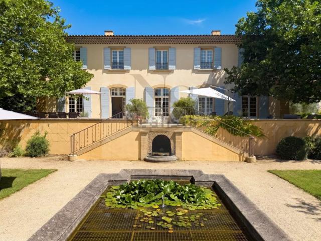 Maison, Saint Marc Jaumegarde