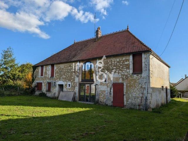 Maison, Saint Mard de Réno