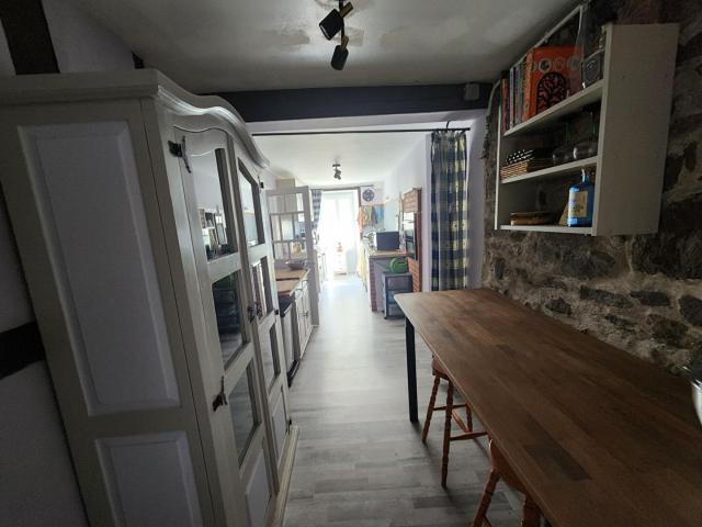 Maison Saint Martial Sur Isop 5 pièce s quatre chambres av. 0m² Saint Carné