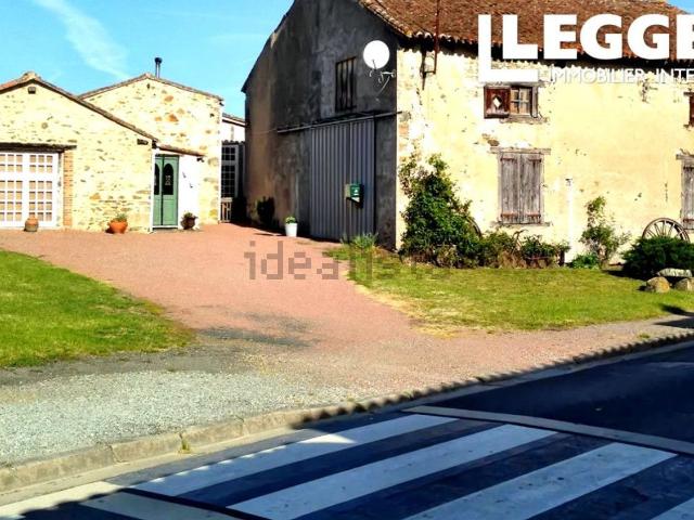 Maison, Saint Martial sur Isop