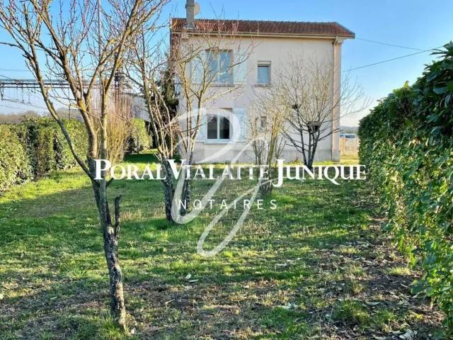 Maison, Saint Martin du Mont
