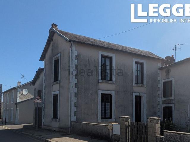 Maison, Saint Martin du Fouilloux