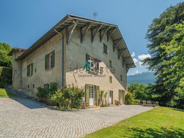 Maison, Saint Martin d&apos Uriage