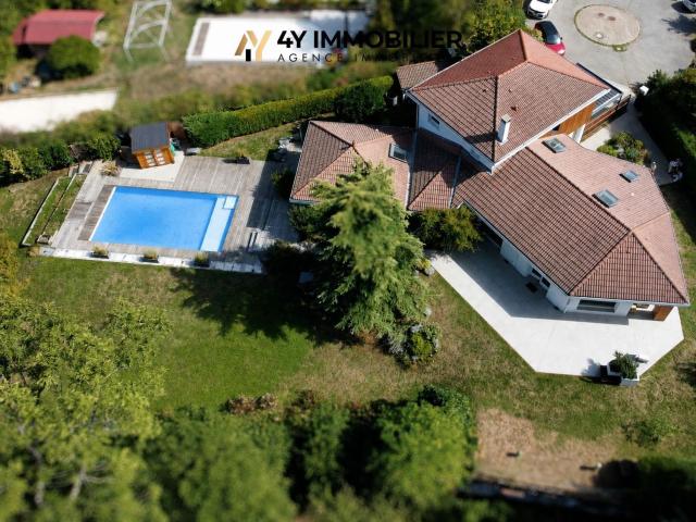 Maison, Saint Martin d&apos Uriage