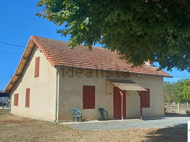 Maison, Saint Martin d&apos Oney