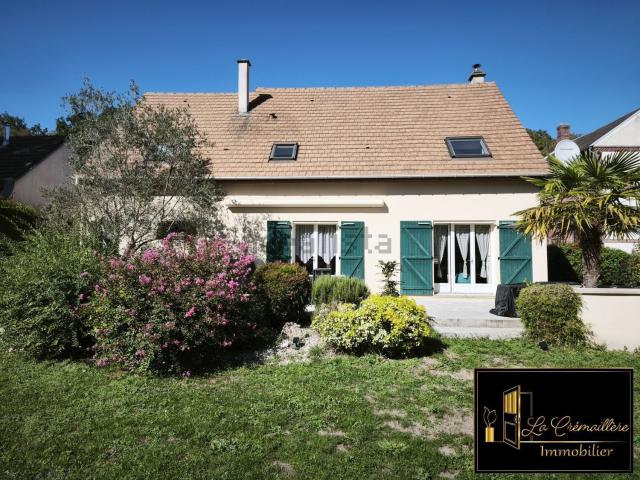 Maison, Saint Martin de Bréthencourt