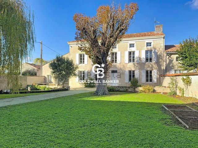 Maison, Saint Martin de Juillers