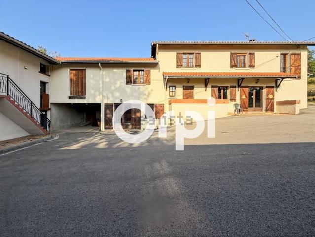 Maison, Saint Martin en Haut