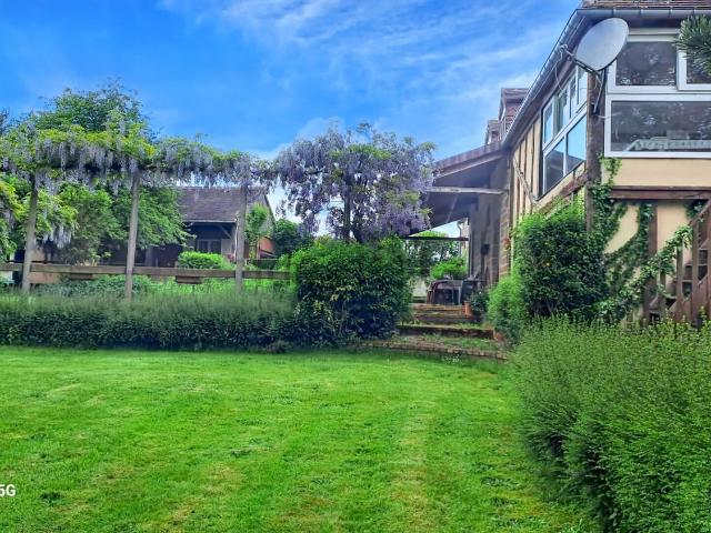 Maison, Saint Martin l&apos Aiguillon