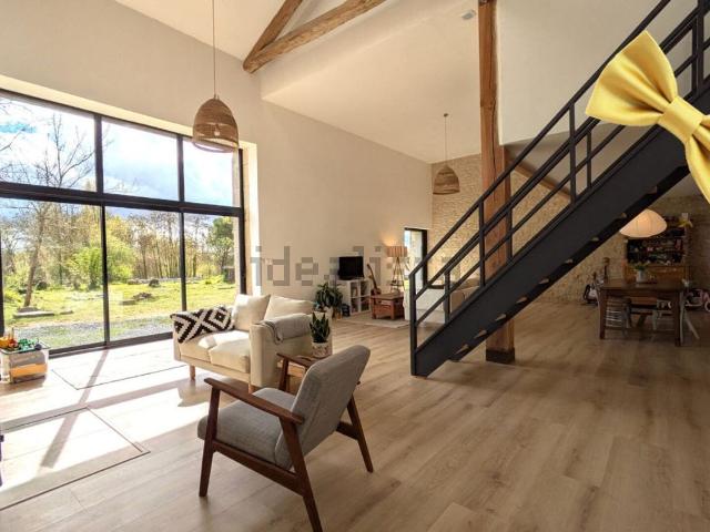 Maison, Saint Martin l&apos Ars