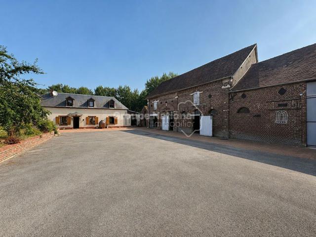 Maison, Saint Martin le Nœud