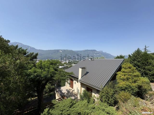 Maison, Saint Martin le Vinoux