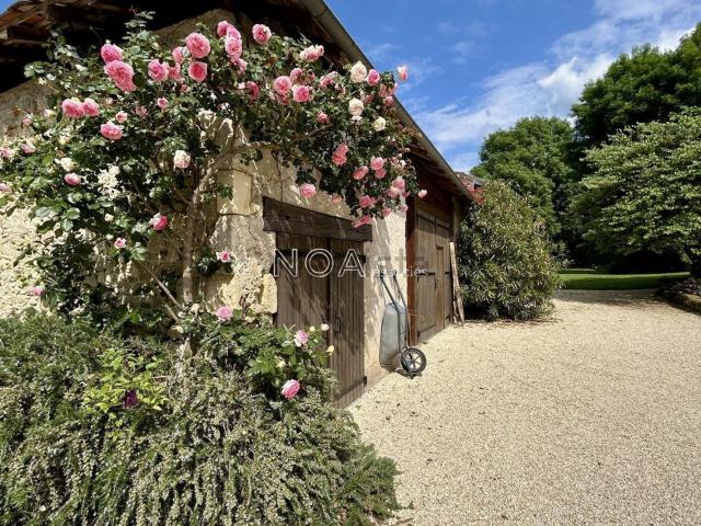 Maison, Saint Méard de Gurçon