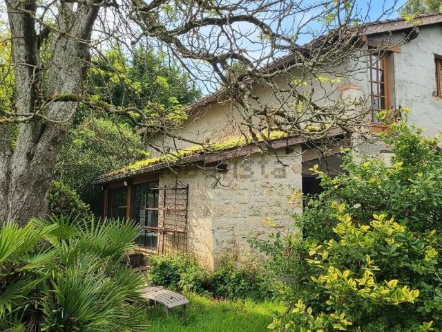Maison, Saint Nazaire de Valentane