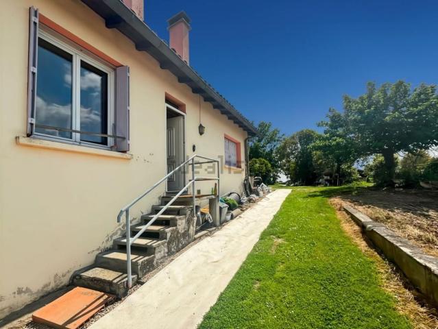 Maison, Saint Nicolas de la Grave