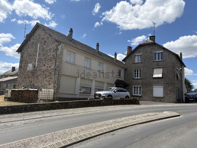 Maison, Saint Solve