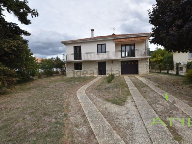 Maison, Saint Sornin