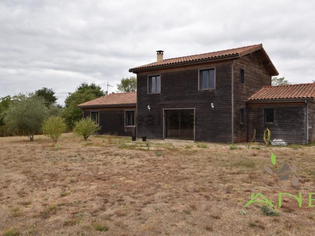 Maison, Saint Sornin